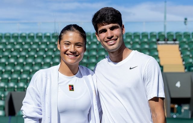 Emma Raducanu y Carlos Alcaraz, a pura sonrisa