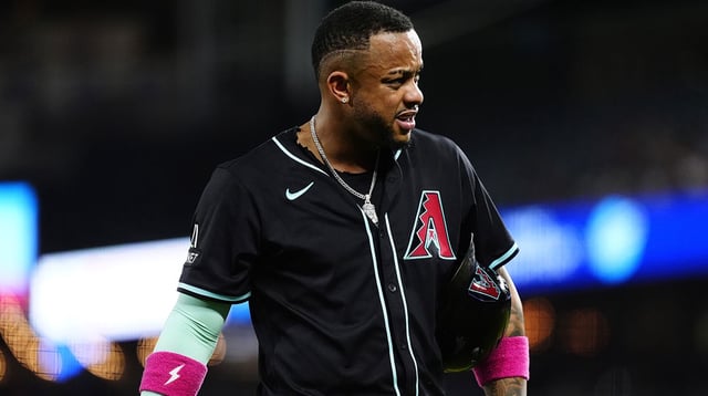Aug 15, 2025; Denver, Colorado, USA; Arizona Diamondbacks second baseman Ketel Marte (4) during the sixth inning against the Colorado Rockies at Coors Field. Mandatory Credit: Ron Chenoy-Imagn Images