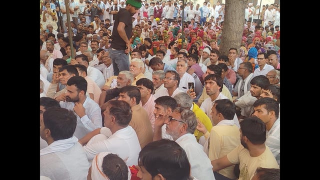 A protest in Dhigawa village on Monday. (HT photo)
