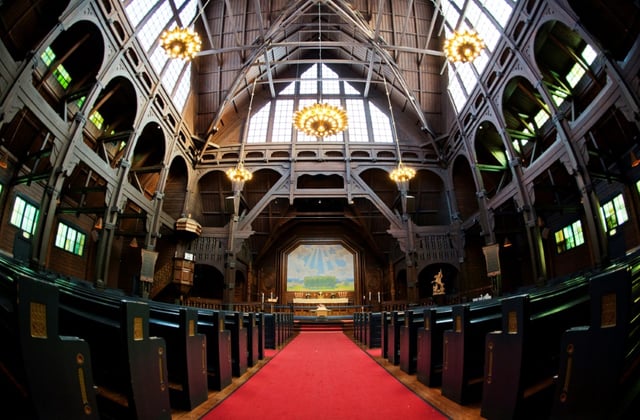 L'intérieur de l'église suédoise de Kiruna, le 5 novembre 2013