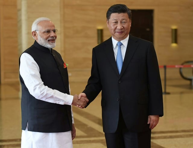 Indiens Regierungschef Narendra Modi wird nach Angaben seines Sicherheitschefs Ende August erstmals seit 2018 nach China reisen. Peking messe dem Besuch Modis nach den Worten des chinesischen Außenministers Wang Yi eine "große Bedeutung" bei.