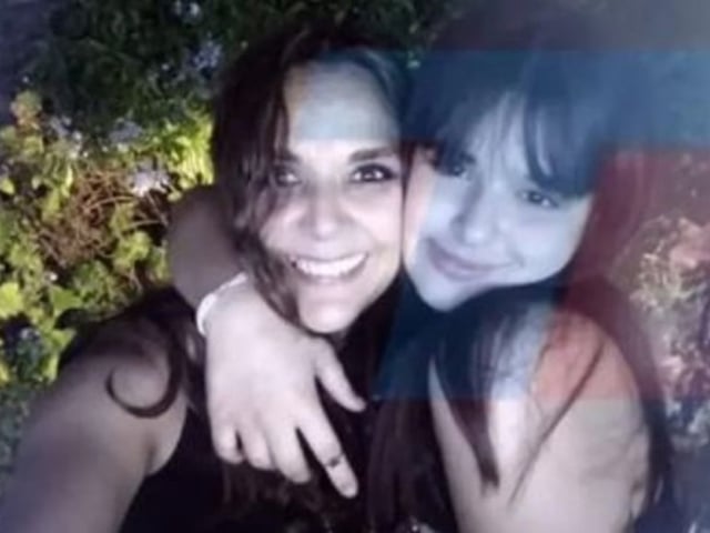Ema Bondaruk con Laura, su mamá. 