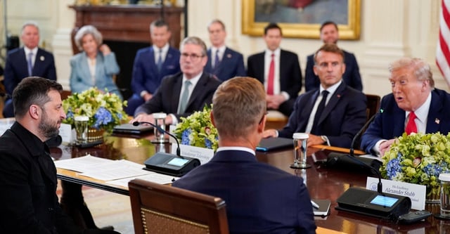 U.S. President Donald Trump meets Ukrainian President Volodymyr Zelenskiy and European leaders amid negotiations to end the Russian war in Ukraine, at the White House in Washington, D.C., U.S., August 18, 2025. REUTERS/Alexander Drago