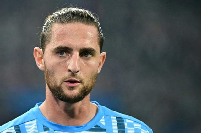 Adrien Rabiot, placé sur la liste des transferts par l'Olympique de Marseille après une bagarre avec son coéquipier Jonathan Rowe, le 27 octobre 2024 au Vélodrome