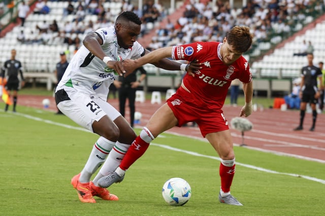 En la ida, en Manizales, Once Caldas le ganó a Huracán 1 a 0; se define en Parque Patricios