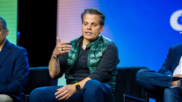 Scaramucci's skybridge capital to tokenize $300m in hedge funds on avalanche
