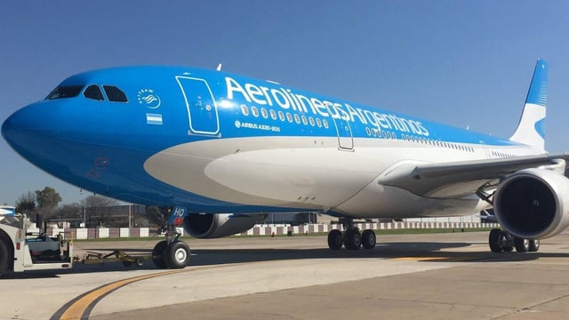 Brasil levantó una sanción a Aerolíneas Argentinas que podrá ampliar sus operaciones en el país.