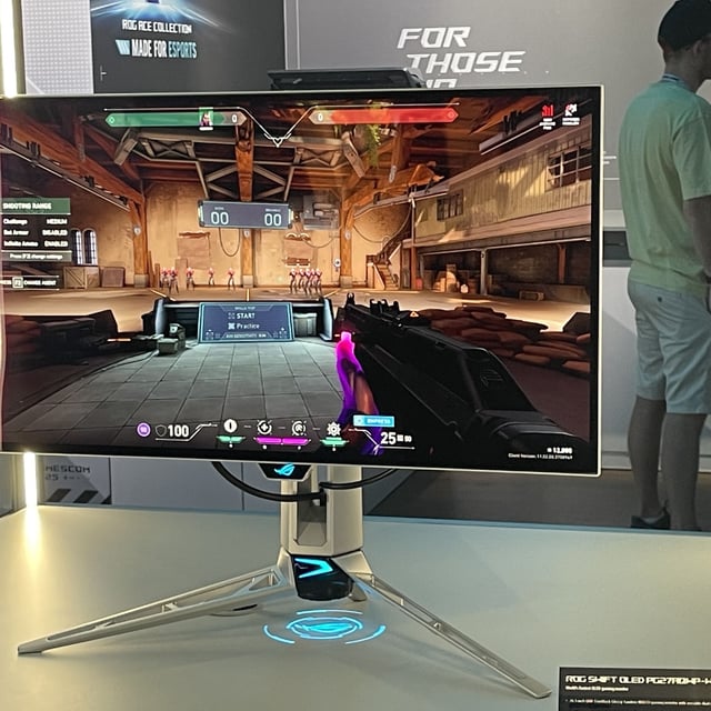 An ROG Swift OLED PG27AQWP-W gaming monitor