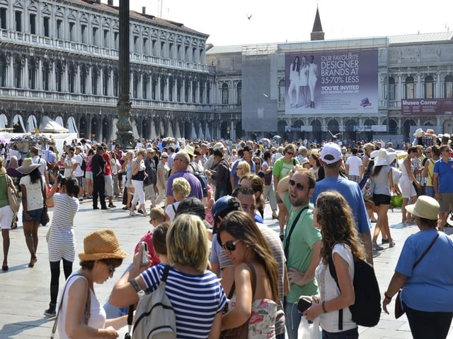 Crowd in Venice Italy
