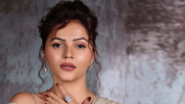 Actor Rubina Dilaik