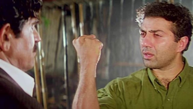 Sunny Deol talked about his iconic 'dhai kilo ka haath' dialogue.