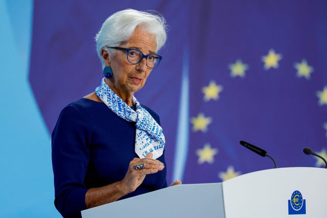 European Central Bank (ECB) President Christine Lagarde addresses the media after the ECB's Governing Council meeting, at the ECB headquarters in Frankfurt, Germany, July 24, 2025. REUTERS/Heiko Becker/File Photo