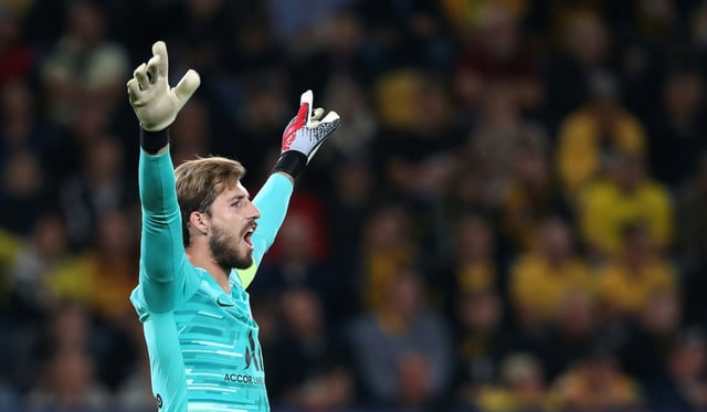 Kevin Trapp, alors sous le maillot du PSG, lors d'un match d'avant-saison contre Dresde, le 16 juillet 2019