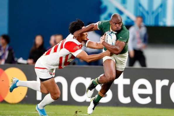 Makazole Mapimpi shrugs off Ryohei Yamanaka