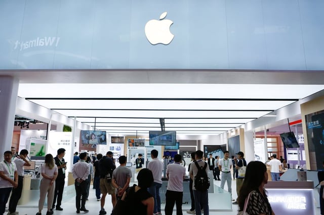 This photo taken on July 17, 2025 shows the Apple booth at the China International Supply Chain Expo in Beijing. Photo: Xinhua