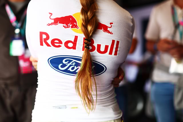 A detailed view of the Oracle Red Bull Racing and Ford badges on the back of Emely de Heus of Netherlands and MP Motorsport prior to race one of F1 Academy Round 4 at Circuit Zandvoort on August 24, 2024 in Zandvoort, Netherlands.