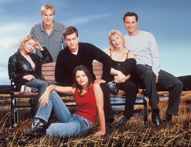 The cast of "Dawson's Creek" Season 3. The cast includes James Van Der Beek, Michelle Williams, Joshua Jackson, Meredith Monroe, Kerr Smith and Katie Holmes.