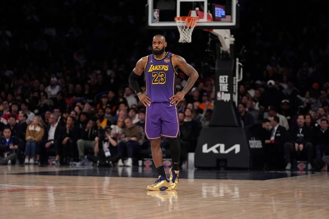 Los Angeles Lakers' LeBron James during the second half of an NBA basketball game against the New York Knicks Saturday, Feb. 1, 2025, in New York. (AP Photo/Frank Franklin II)