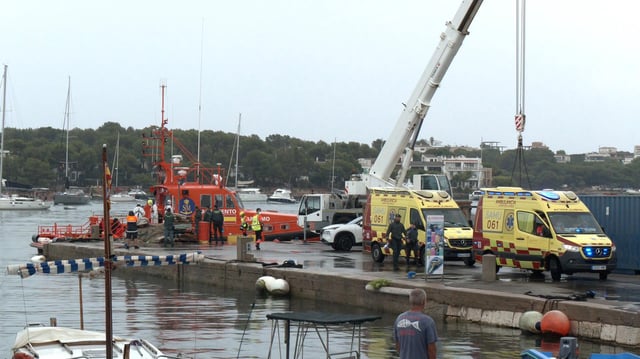 Los equipos de emergencias desplegados este miércoles por la tarde en Portocolom.