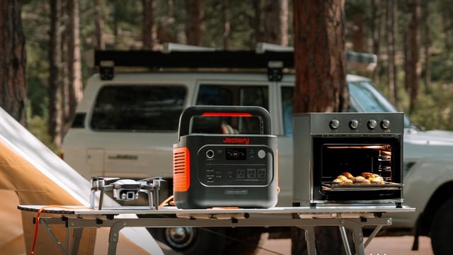 Epic deal knocks the Jackery Explorer 1000 v2 under $450 for a limited time