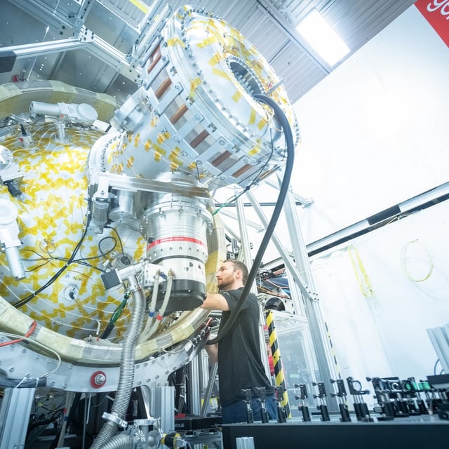 (BC) General Fusion is a world leader in plasma injectors. The company’s plasma injector exceeds requirements with 10-millisecond self-sustaining energy confinement time without requiring active magnetic stabilization, auxiliary heating, or a conventional divertor.