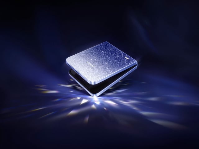Honor Magic V Flip2 Jimmy Choo edition