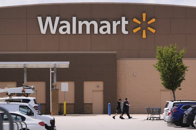 Walmart Reports Solid Sales and Profits as US Tariffs Worry Some Consumers