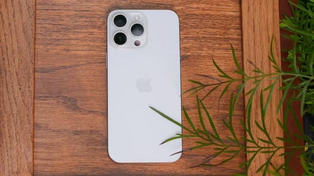 Apple iPhone 16 Pro Max