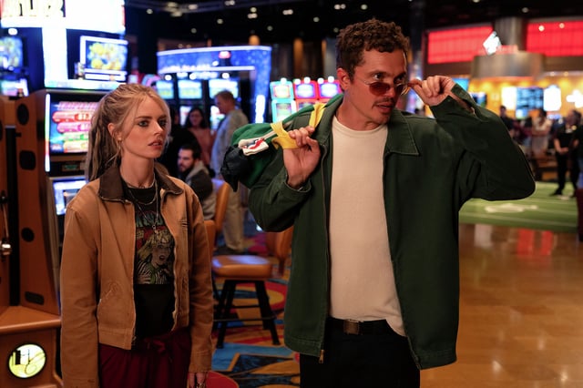 Samara Weaving, left, and Karl Glusman are co-dependent lovers who attempt to rob a casino in “Eenie Meanie.” 