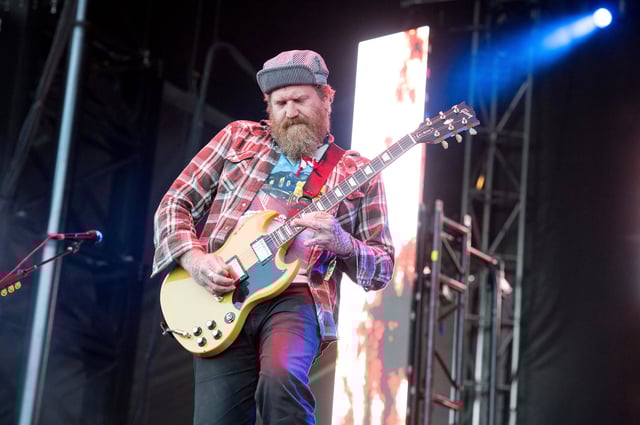 Brent Hinds de Mastodon en el Louder Than Life Music Festival (Foto Amy Harris/Invision/AP, archivo)