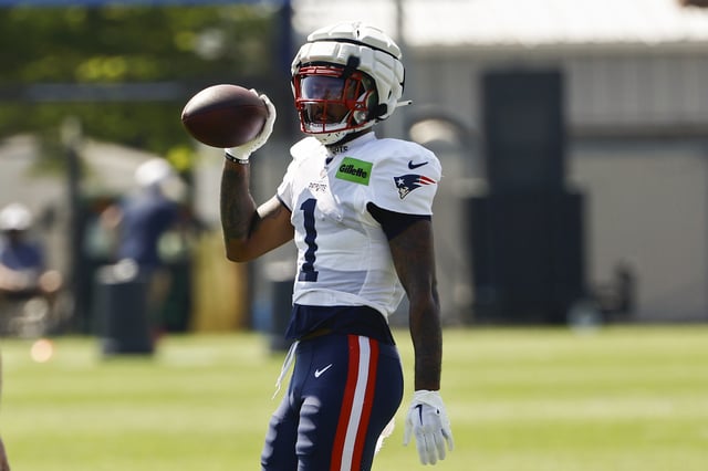 FOXBOROUGH, MA - JULY 28: Ja'Lynn Polk #1 of the New England Patriots during training camp at Gillette Stadium on July 28, 2025 in Foxborough, Massachusetts.(Photo By Winslow Townson/Getty Images)