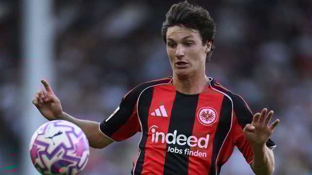 Fulham v Eintract Frankfurt - Pre-Season Friendly