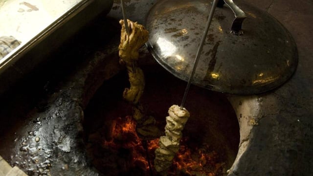 Executive Chef J p Singh with cooking Tandori chicken, at Bukhara, The Maurya in New Delhi Photograph by Harikrishna Katragadda/ MINT