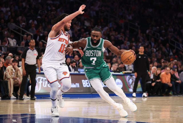 NEW YORK, NEW YORK - MAY 16: Jaylen Brown #7 of the Boston Celtics drives to the basket against Jalen Brunson #11 of the New York Knicks during the third quarter in Game Six of the Eastern Conference Second Round NBA Playoffs at Madison Square Garden on May 16, 2025 in New York City. NOTE TO USER: User expressly acknowledges and agrees that, by downloading and or using this photograph, User is consenting to the terms and conditions of the Getty Images License Agreement.