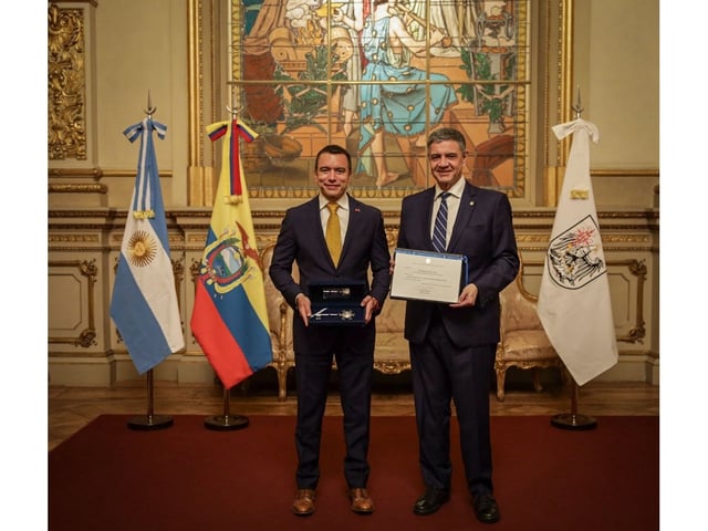 Daniel Noboa fue distinguido con la Llave de la Ciudad de Buenos Aires.