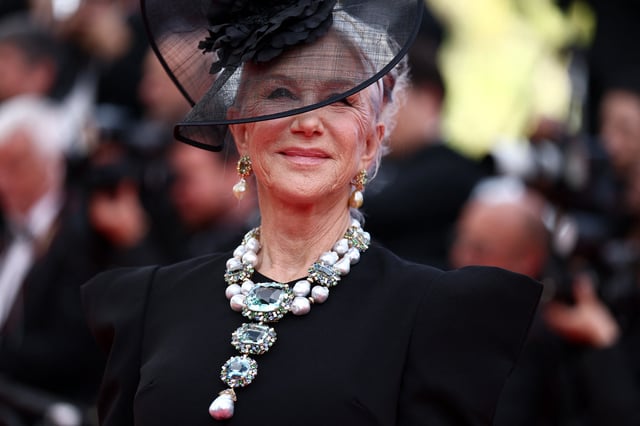 Helen Mirren poses on the red carpet during arrivals for the screening of the film "La venue de l'avenir" (Colors of Time) Out of competition at the 78th Cannes Film Festival in Cannes, France, May 22, 2025. REUTERS/Sarah Meyssonnier/ File Photo