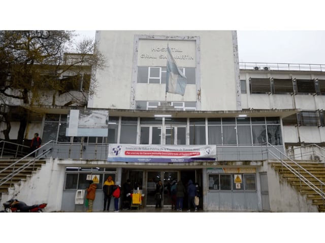 El herido fue operado de urgencia y sigue delicado (Gentileza 0221).