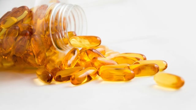 Women are advised to include omega-3 fatty acids in their diet to prevent Alzheimer's disease.