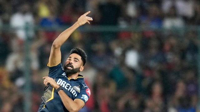 Mohammed Siraj played for Gujarat Titans after being released by RCB 