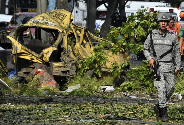 Lugar donde del atentado con explosivos en las inmediaciones de la Base Aérea Marco Suárez, en la ciudad de Cali, Colombia, el 21 de agosto de 2025