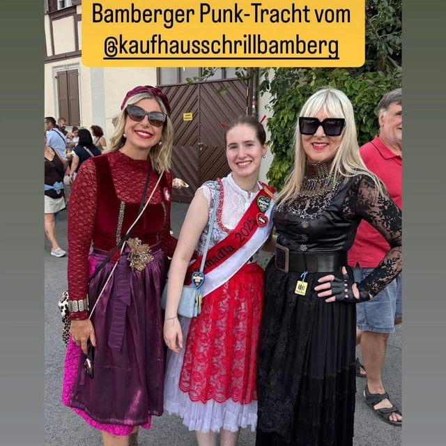 Punk-Dirndl