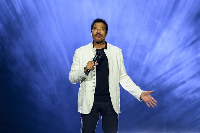 Lionel Richie performs live on stage during his "Say Hello To The Hits" tour at Hotel Accor Arena on June 26, 2025 in Paris.