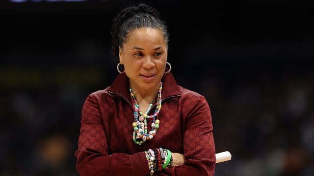 Apr 4, 2025; Tampa, FL, USA; South Carolina Gamecocks head coach Dawn Staley reacts during the first quarter in a semifinal of the women's 2025 NCAA tournament against the Texas Longhorns at Amalie Arena. Mandatory Credit: Nathan Ray Seebeck-Imagn Images
