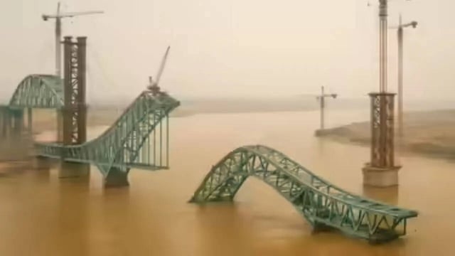 China bridge collapse