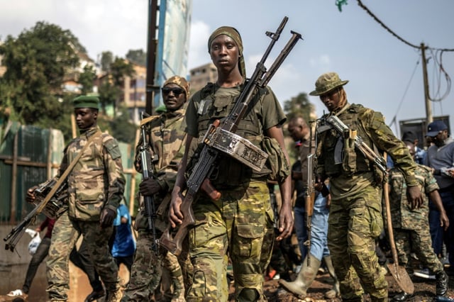 Des combattants du groupe armé M23 à Bukavu, dans l'est de la République démocratique du Congo, le 20 février 2025