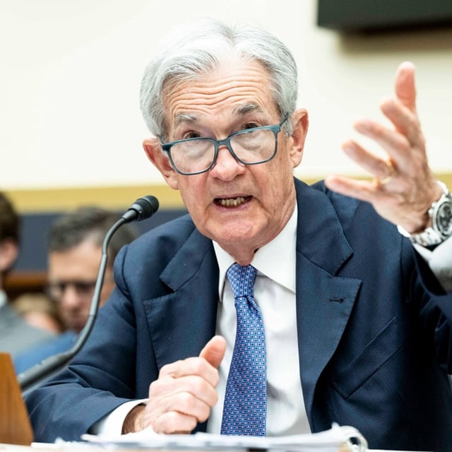 Fed-Chef Jerome Powell zögert beim Senken der US-Leitzinsen.