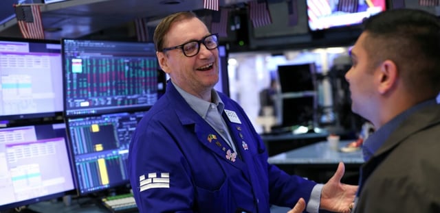 Des opérateurs à la Bourse de New York le 11 août 2025