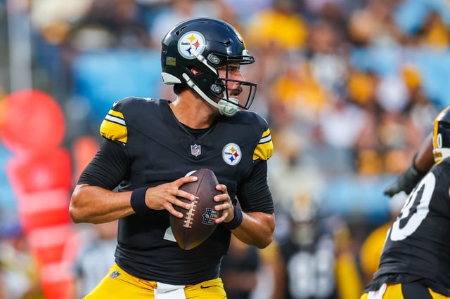 Mason Rudolph #2 of the Pittsburgh Steelers controls the play during an NFL Preseason 2025 game against the Carolina Panthers at Bank of America Stadium on August 21, 2025 in Charlotte, North Carolina.