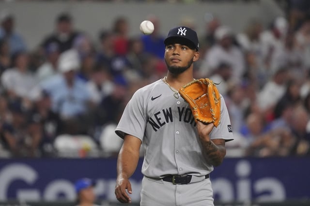 Yankees' Camilo Doval has struggled since putting on the pinstripes.