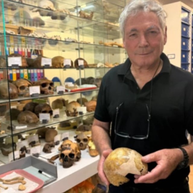 Forscher enthüllen den früheste bekannte physische Beweis für eine Paarung zwischen Neandertalern und Homo sapiens.